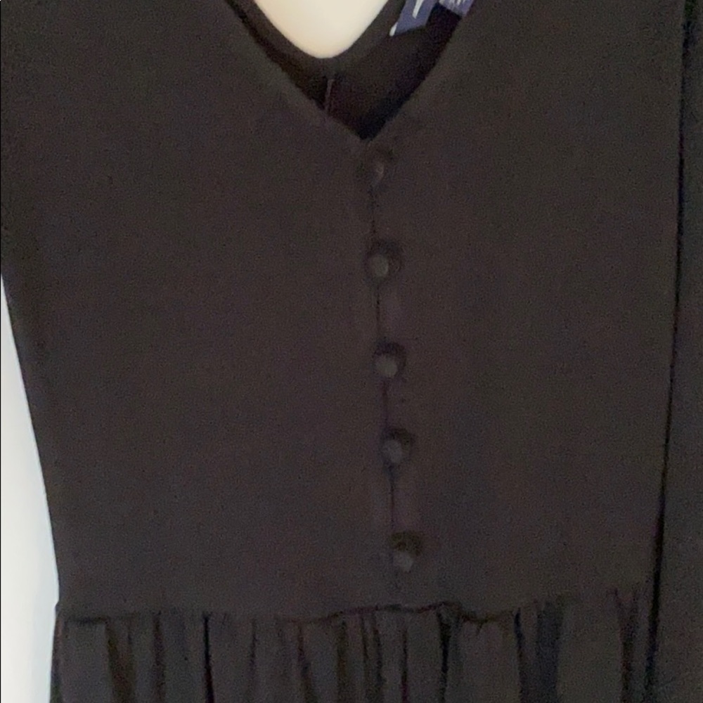 Black romper - Picture 4 of 5